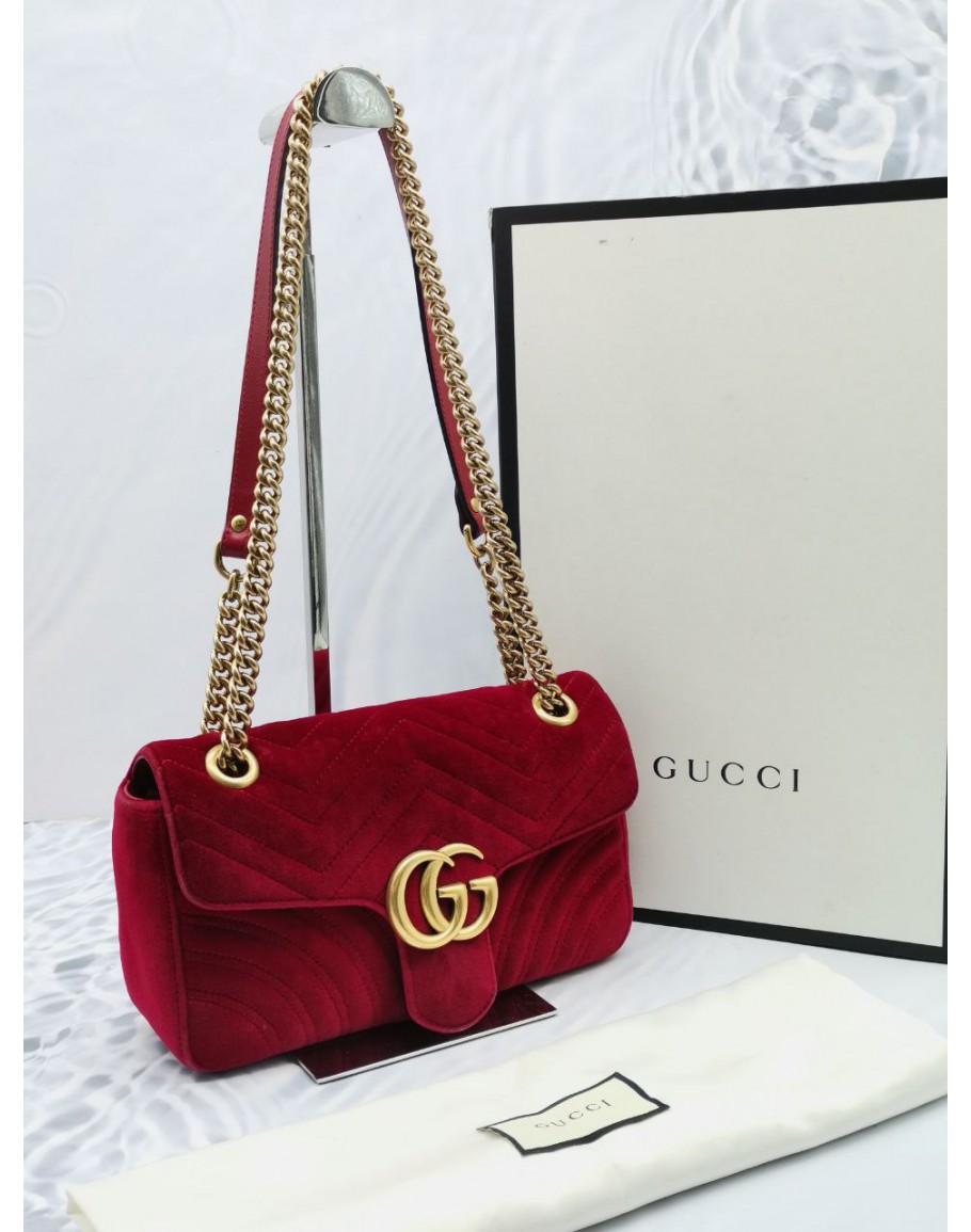 Red gucci sling discount bag